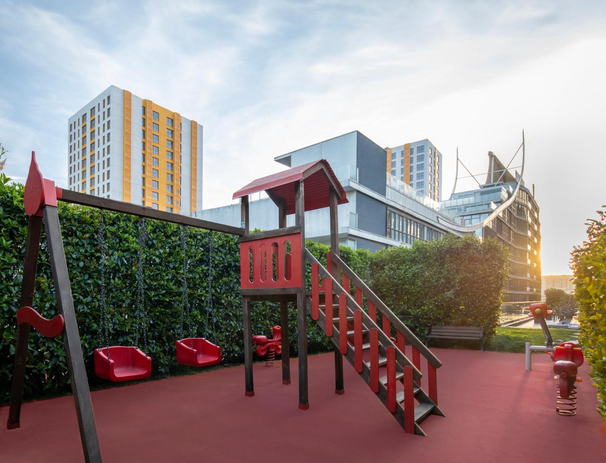 Movenpick Living Istanbul West Hotel Exterior foto